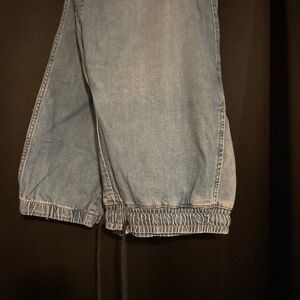 Men's Light Blue Jeans